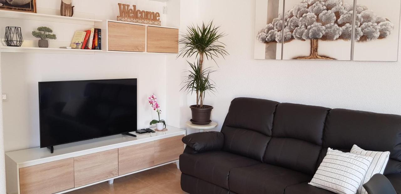 3 Bdr House Near La Zenia Private Lounge Terraces, Fire Places, Bbq, Kitchen, Parking Orihuela Exterior photo